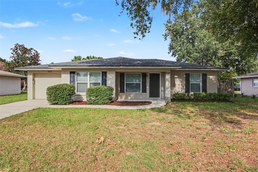 450 PARK GLEN DRIVE, TAVARES, FL 32778
