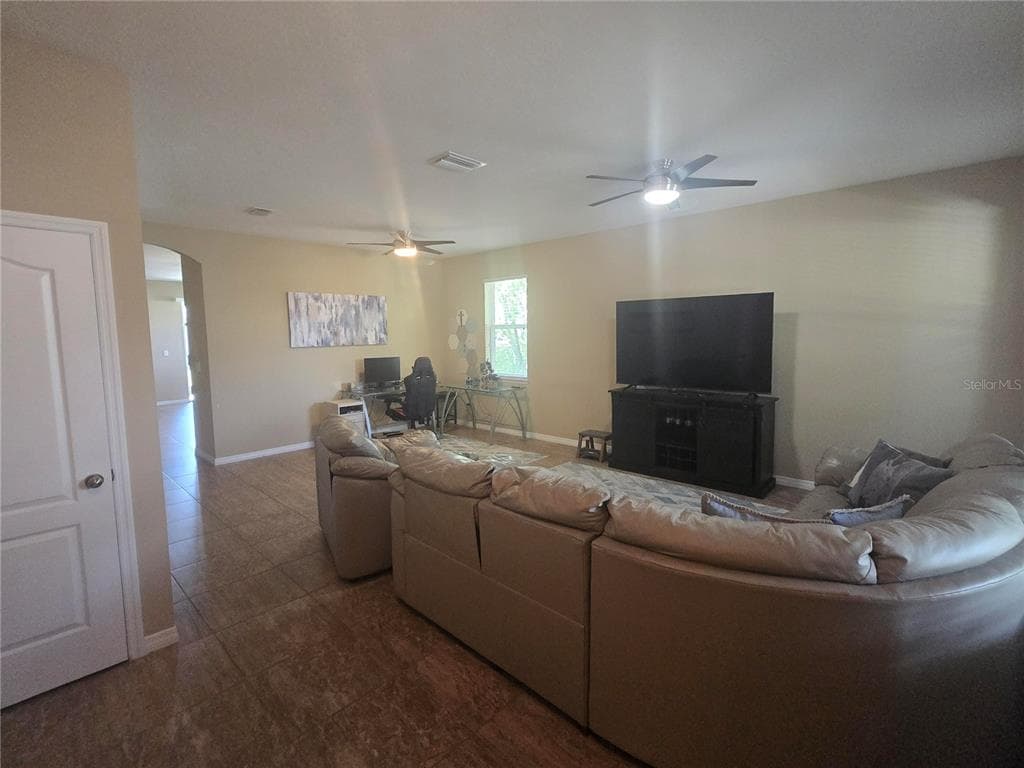 8451 KARPEAL DRIVE, SARASOTA, FL 34238 — zdjęcie 3