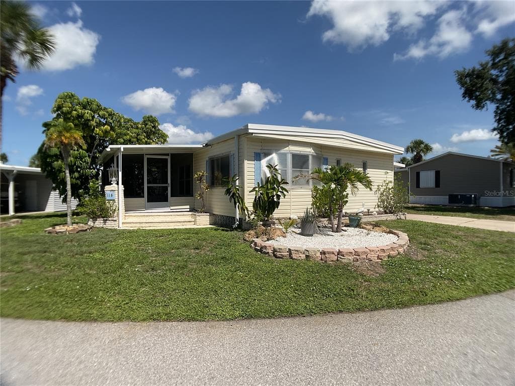 2100 KINGS HIGHWAY TRAIL # 116, PORT CHARLOTTE, FL 33980 — zdjęcie 2