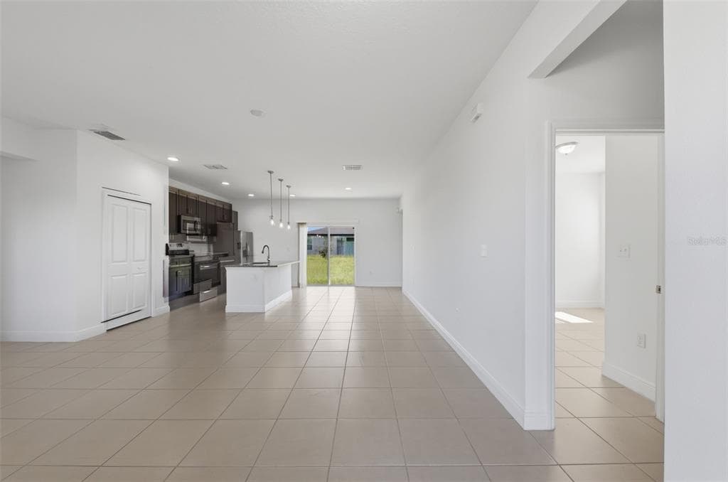 304 BEGONIA COURT, POINCIANA, FL 34759 — zdjęcie 4