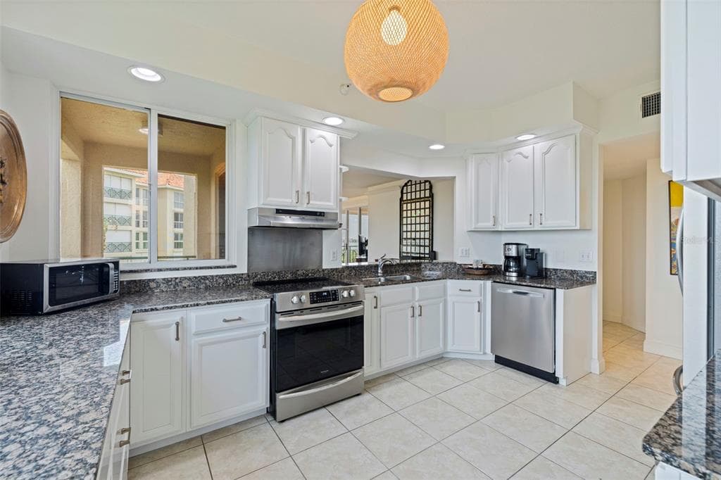 4737 DOLPHIN CAY LANE S # 401, ST PETERSBURG, FL 33711 — zdjęcie 5