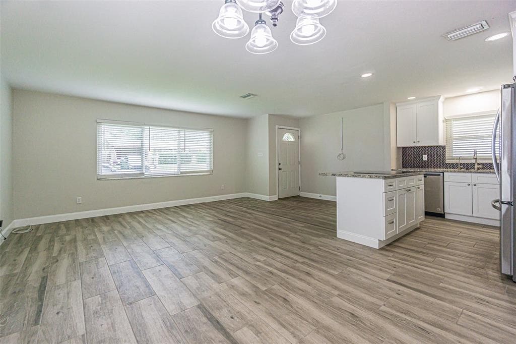 925 CEDARWOOD AVENUE, DUNEDIN, FL 34698 — zdjęcie 5