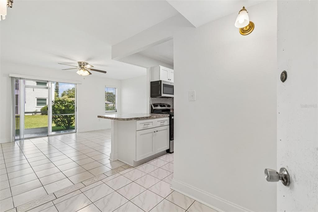 237 S MCMULLEN BOOTH ROAD # 51, CLEARWATER, FL 33759 — zdjęcie 2