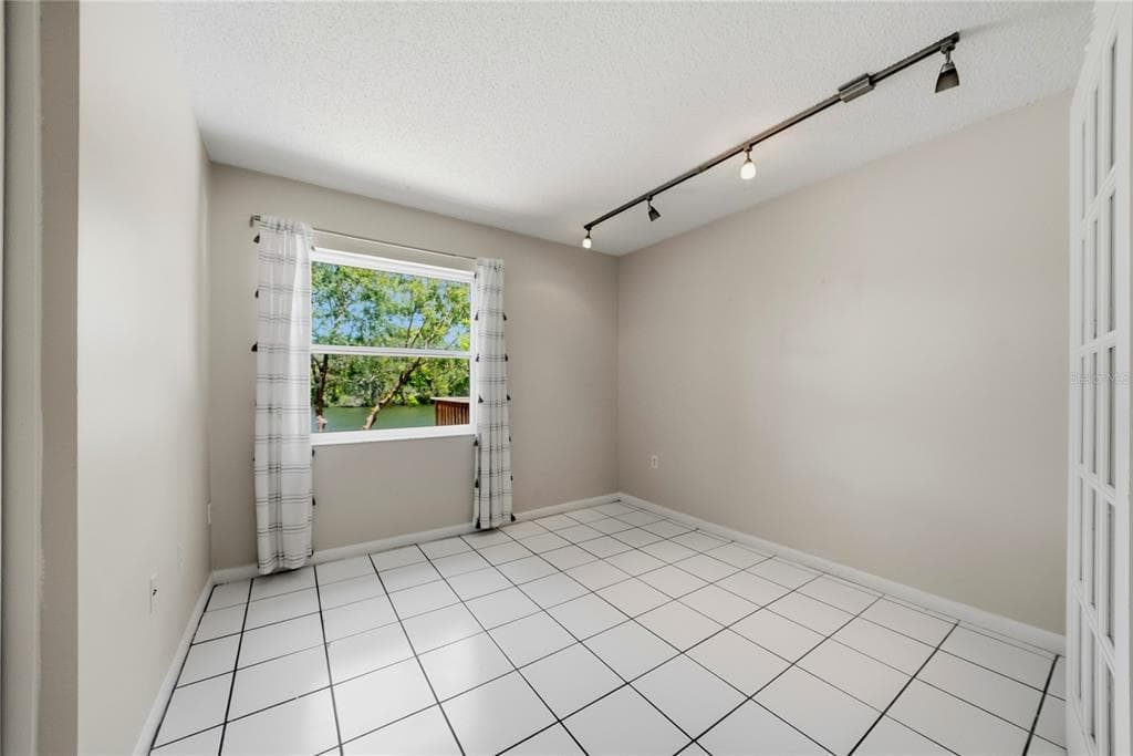 906 CARLTON ROAD, TARPON SPRINGS, FL 34689 — zdjęcie 3