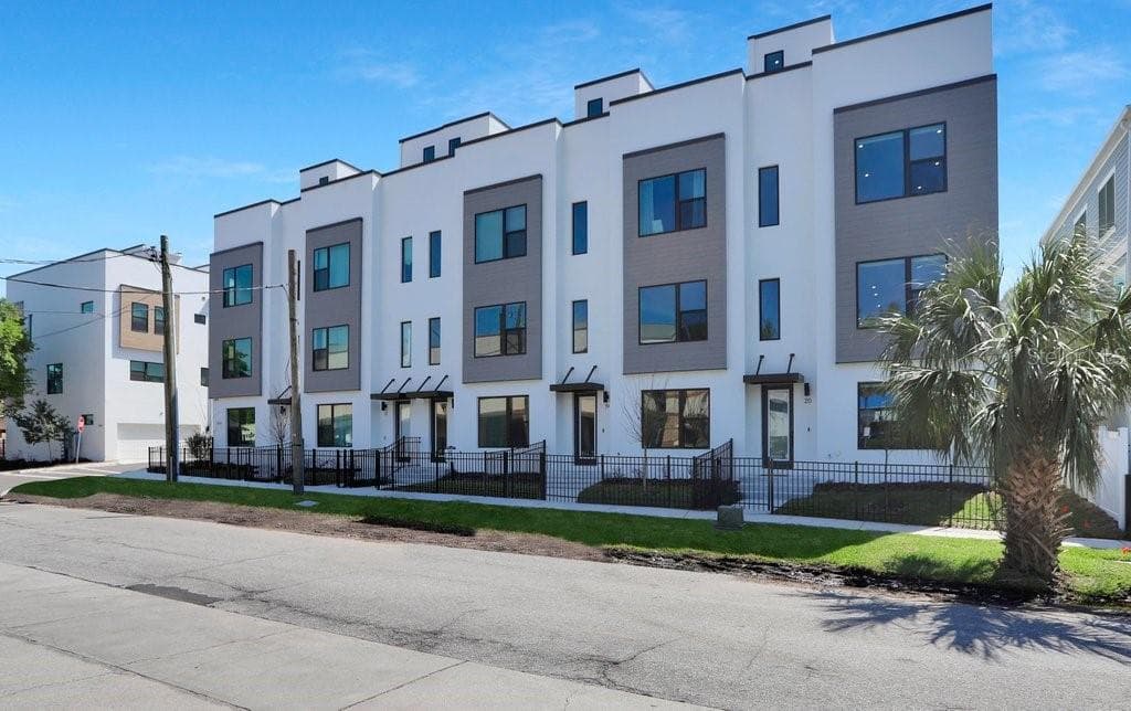 2506 W CLEVELAND STREET # 20, TAMPA, FL 33609