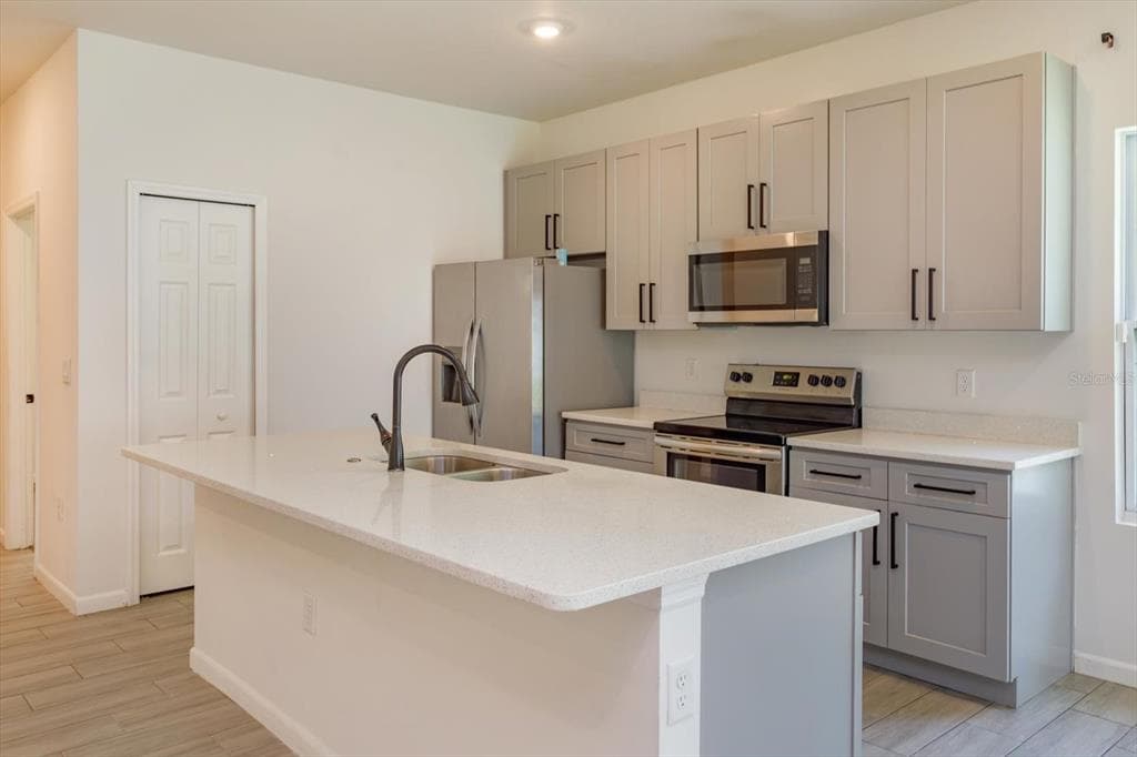 1022 36TH, ORLANDO, FL 32805 — zdjęcie 3