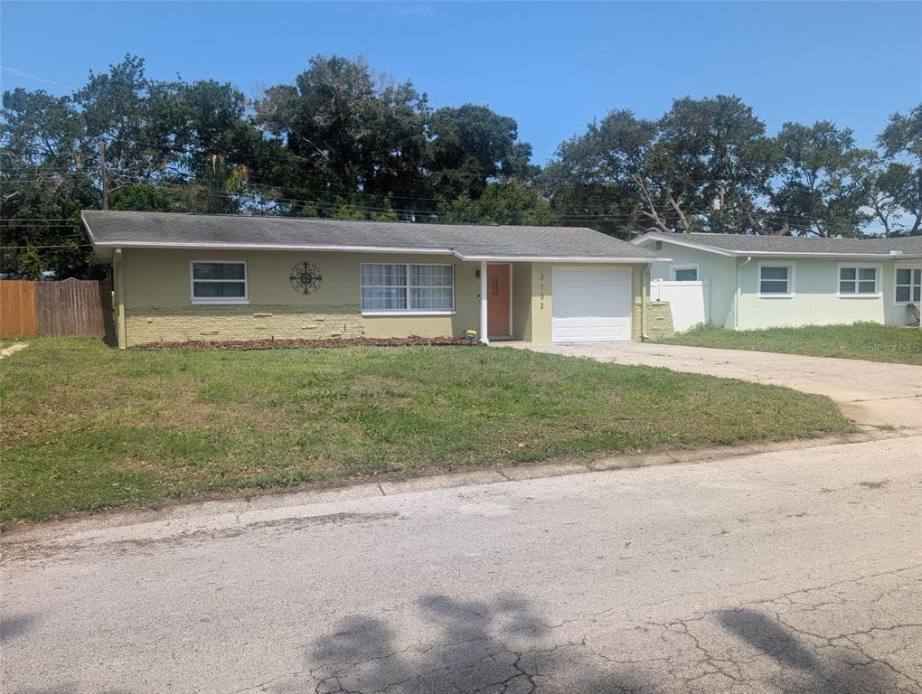 2132 ISABELLE STREET, LARGO, FL 33774