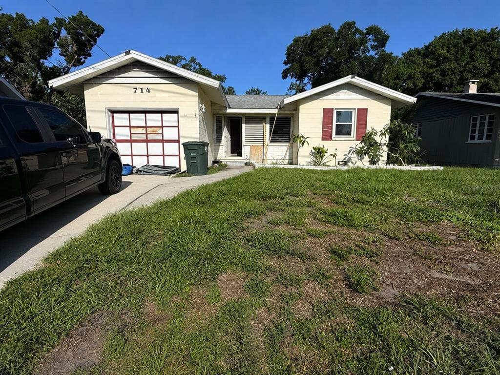 714 26TH STREET W, BRADENTON, FL 34205