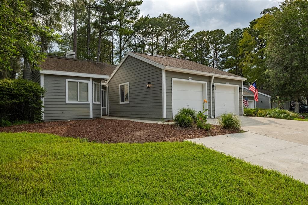 1013 NW 124TH DRIVE, NEWBERRY, FL 32669