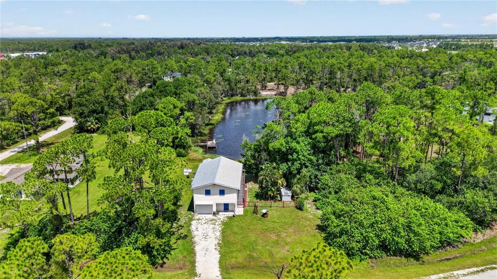 12141 BUENOS COURT, PUNTA GORDA, FL 33955 — zdjęcie 2