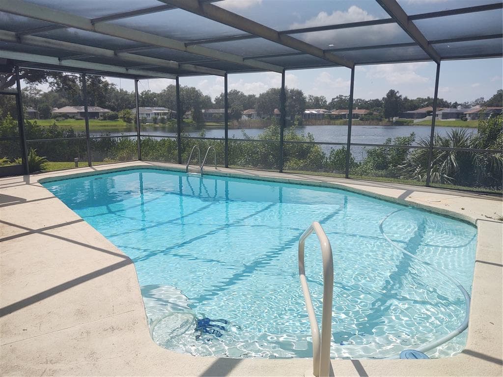 619 RIVIERA BAY DRIVE NE, ST PETERSBURG, FL 33702 — zdjęcie 2