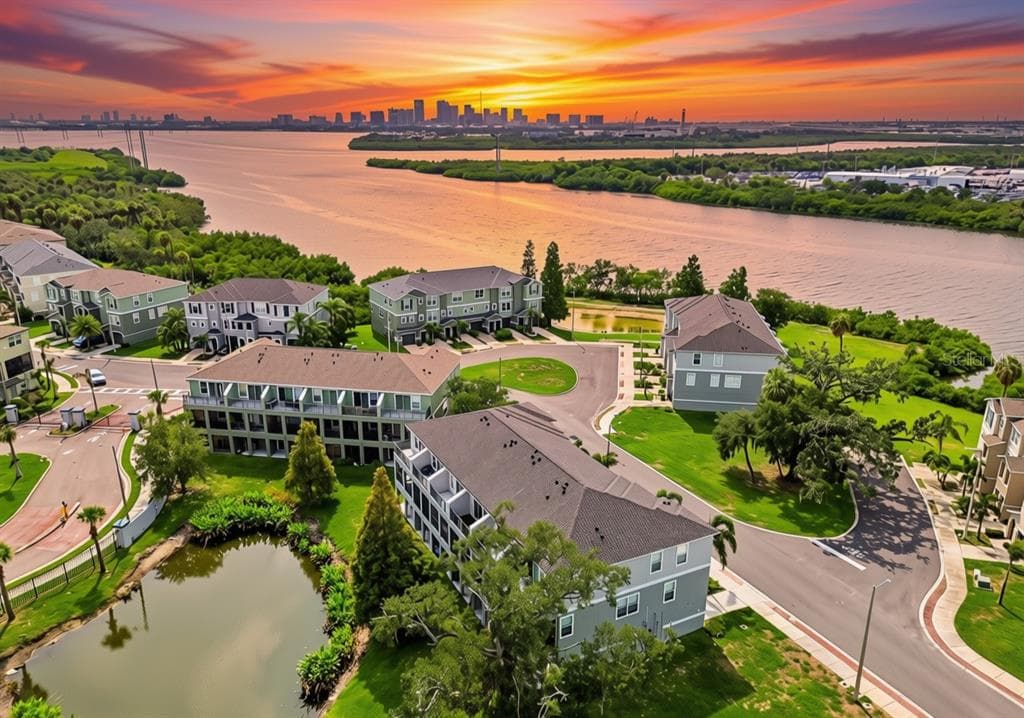 4853 TUSCAN LOON DRIVE, TAMPA, FL 33619 — zdjęcie 2