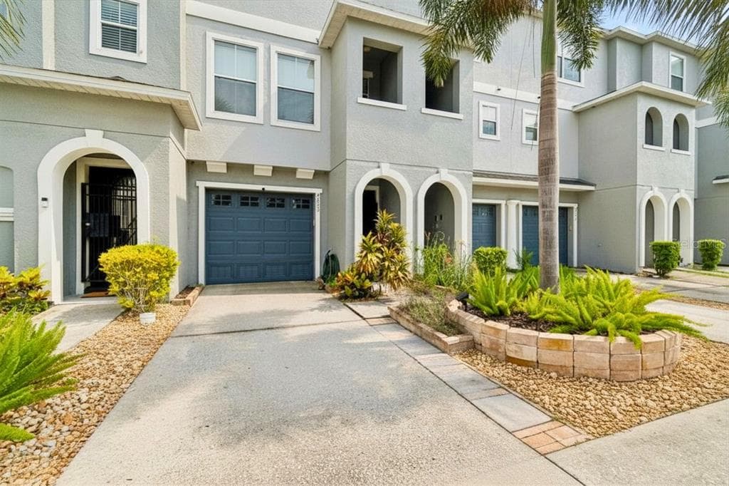 4853 TUSCAN LOON DRIVE, TAMPA, FL 33619 — zdjęcie 3