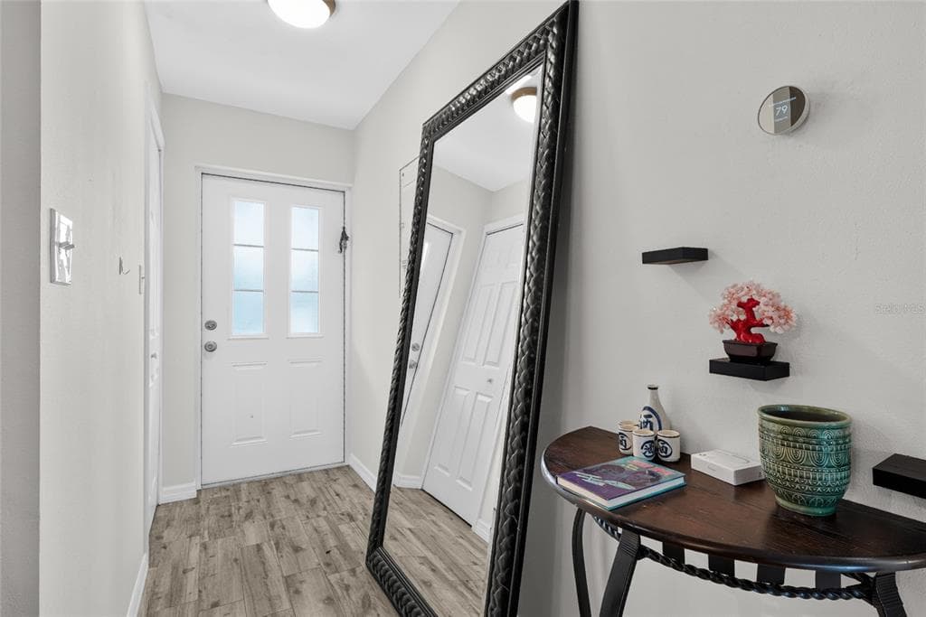 2155 WOOD STREET # A22, SARASOTA, FL 34237 — zdjęcie 4