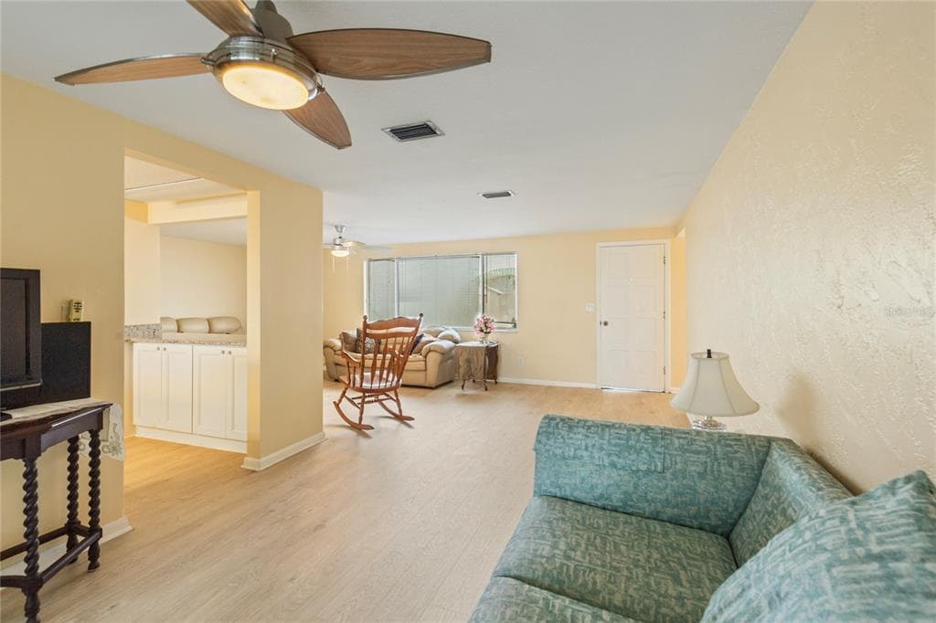 3228 ROCK VALLEY DRIVE, HOLIDAY, FL 34691 — zdjęcie 3