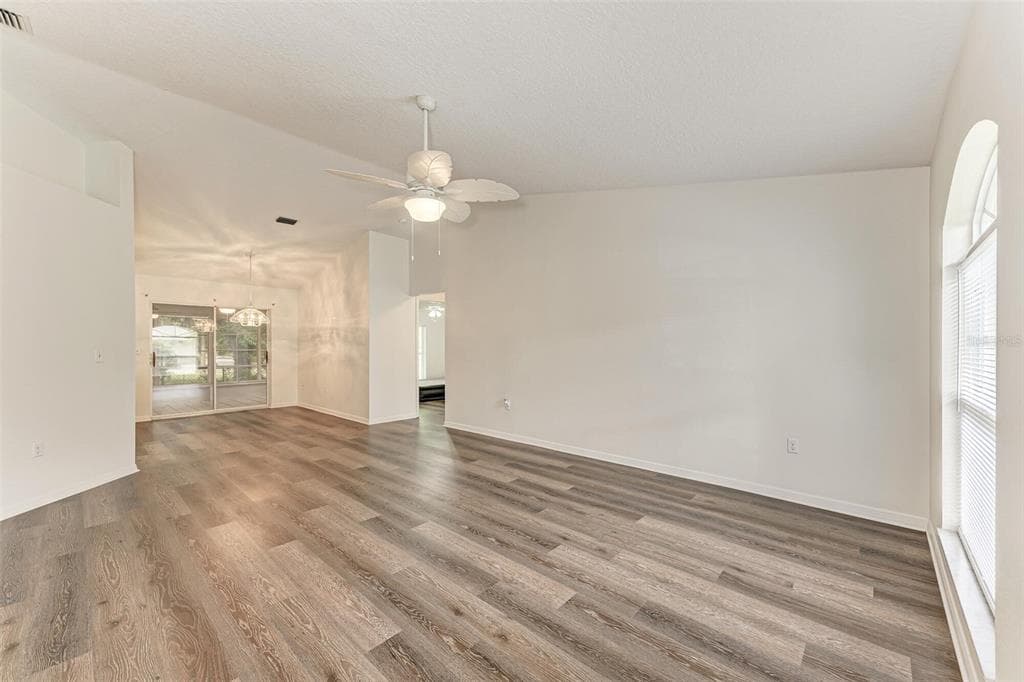 2046 OLD TREVOR WAY, SARASOTA, FL 34232 — zdjęcie 4