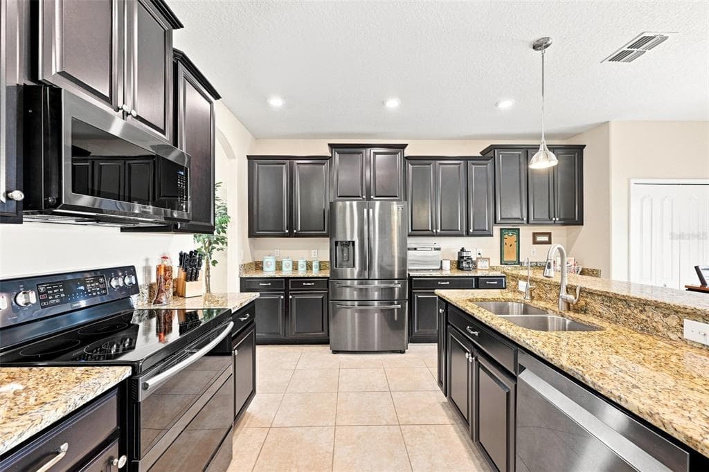 12335 BALLENTRAE FOREST DRIVE, RIVERVIEW, FL 33579 — zdjęcie 3
