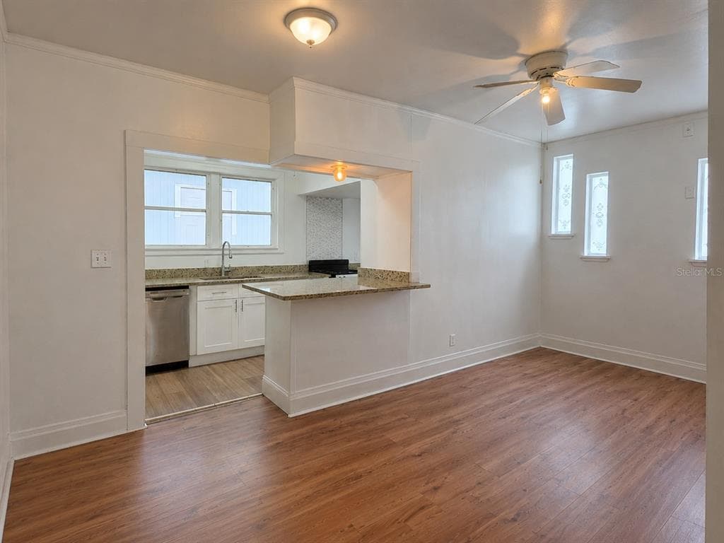 8211 N 10TH STREET, TAMPA, FL 33604 — zdjęcie 4