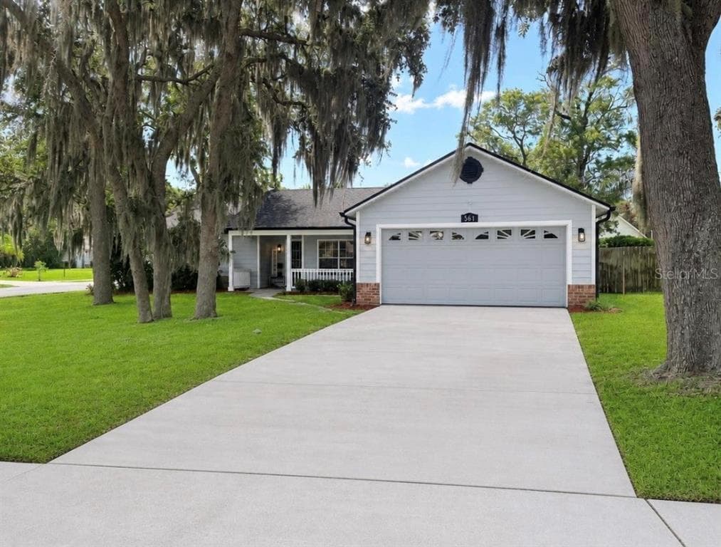 561 ASTORIA DRIVE, DELAND, FL 32724
