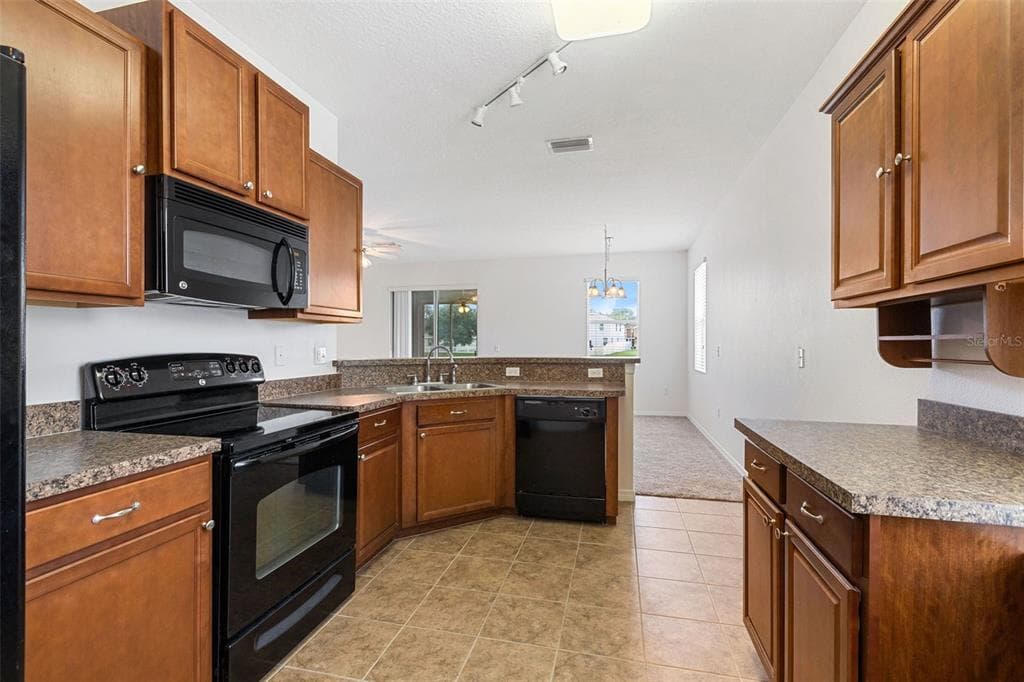 2616 WALDEN WOODS DRIVE, PLANT CITY, FL 33566 — zdjęcie 3