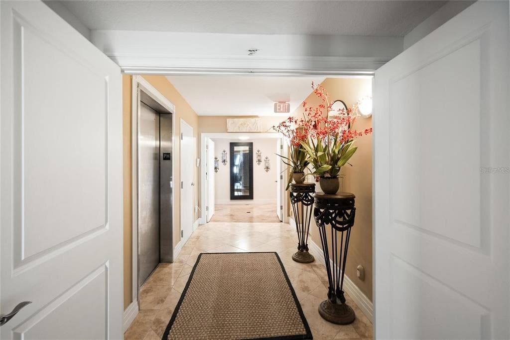 1350 GULF BOULEVARD # 901, CLEARWATER BEACH, FL 33767 — zdjęcie 2
