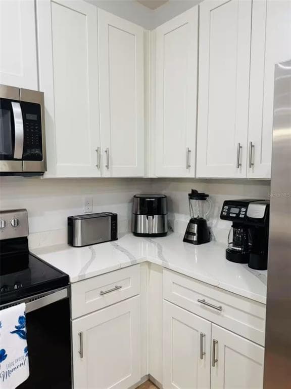 289 BOUNDARY BOULEVARD # 204, ROTONDA WEST, FL 33947 — zdjęcie 3