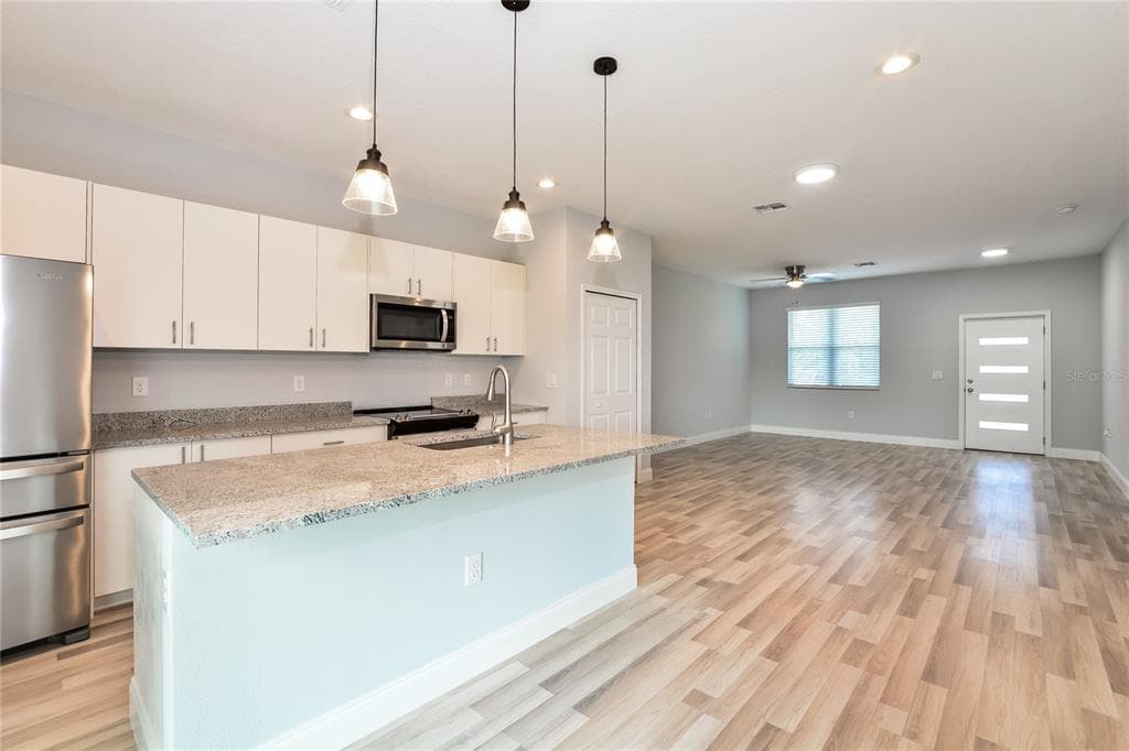 102 CONCH WAY, POINCIANA, FL 34759 — zdjęcie 4