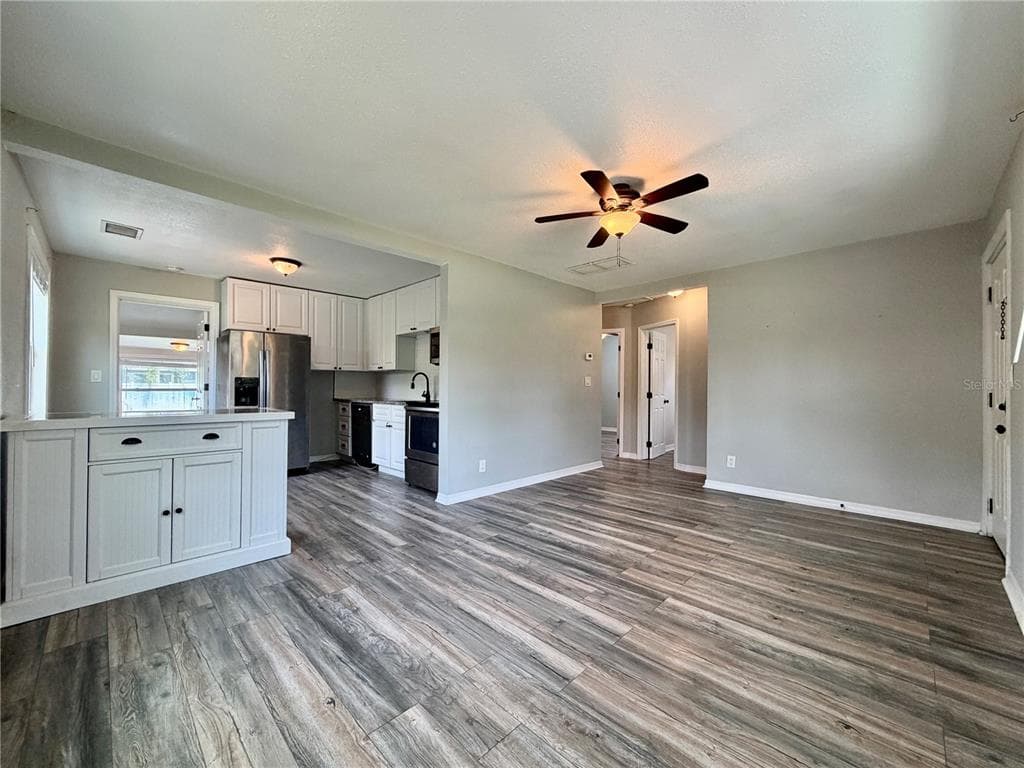 4727 20TH STREET N, ST PETERSBURG, FL 33714 — zdjęcie 5