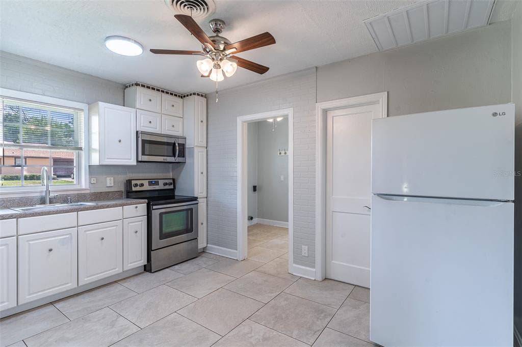 916 COHASSETT AVENUE, LAKE WALES, FL 33853 — zdjęcie 2