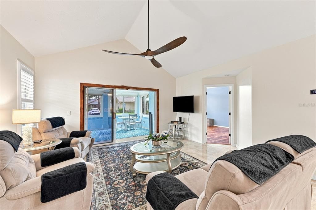 1124 GOLFVIEW WOODS DRIVE # na, SUN CITY CENTER, FL 33573 — zdjęcie 5
