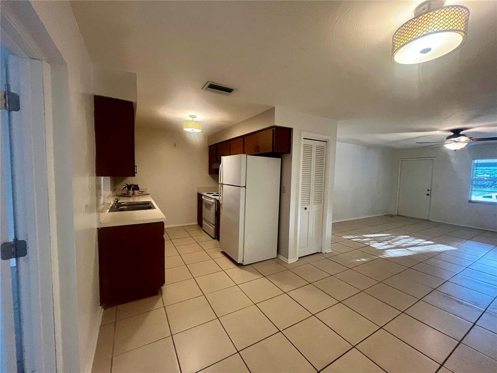 705 BAYOU AVENUE, TARPON SPRINGS, FL 34689 — zdjęcie 5