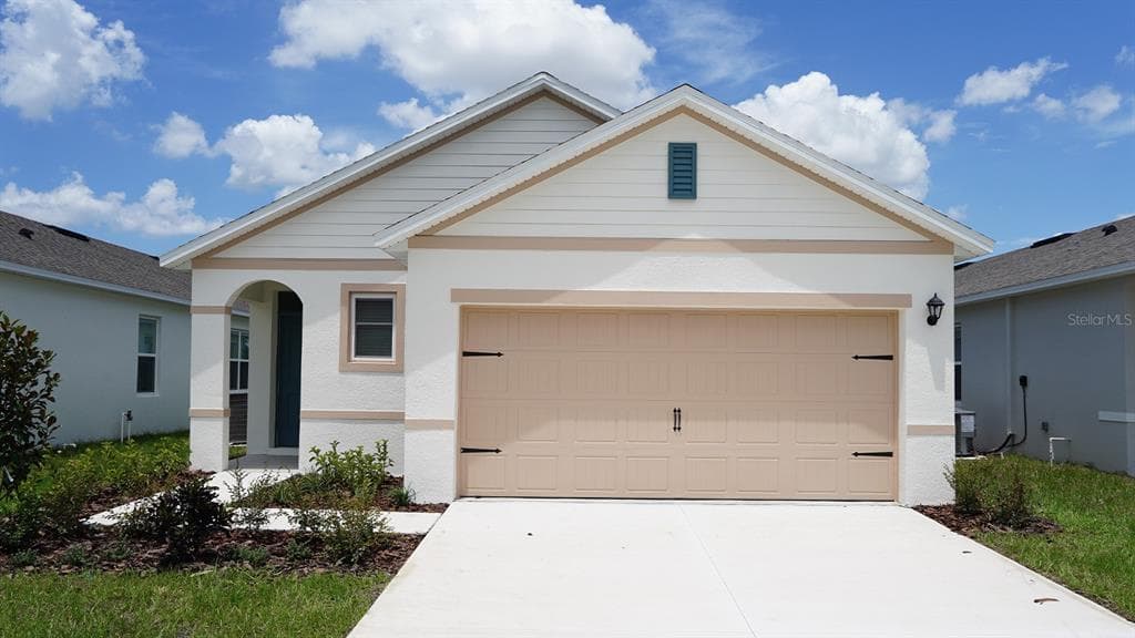 5584 TAVERNA LOOP, WINTER HAVEN, FL 33884