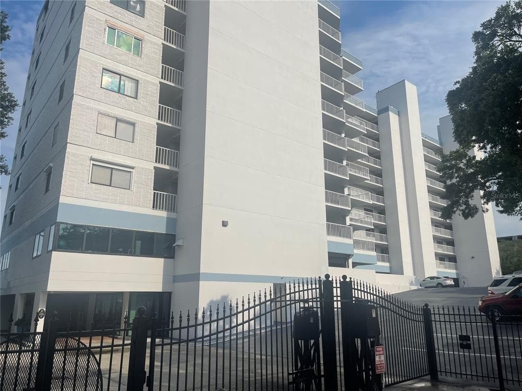 2 ADALIA AVENUE # 302, TAMPA, FL 33606 — zdjęcie 2