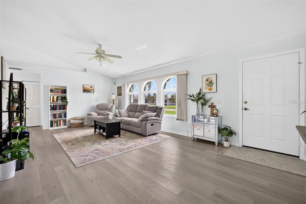 167 ALLWORTHY STREET, PORT CHARLOTTE, FL 33954 — zdjęcie 2