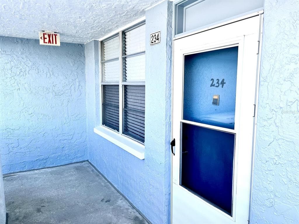 4880 LOCUST STREET NE # 234, ST PETERSBURG, FL 33703 — zdjęcie 2