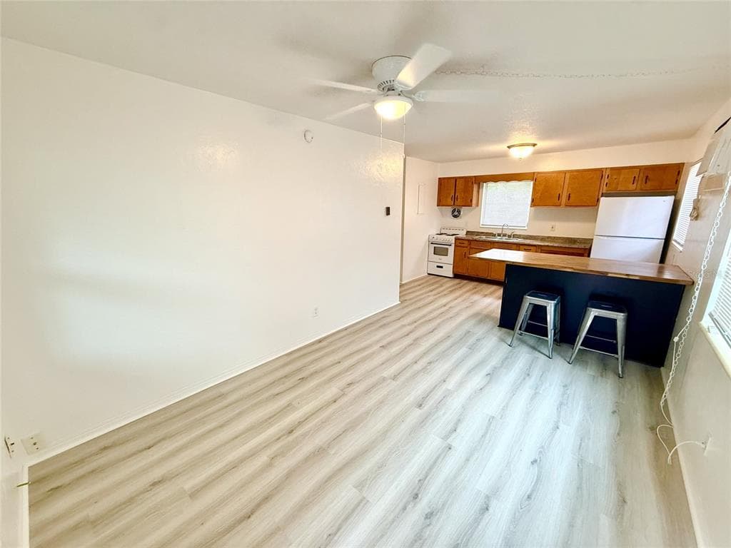 1135 HIGHLAND STREET N # 3, ST PETERSBURG, FL 33701 — zdjęcie 2