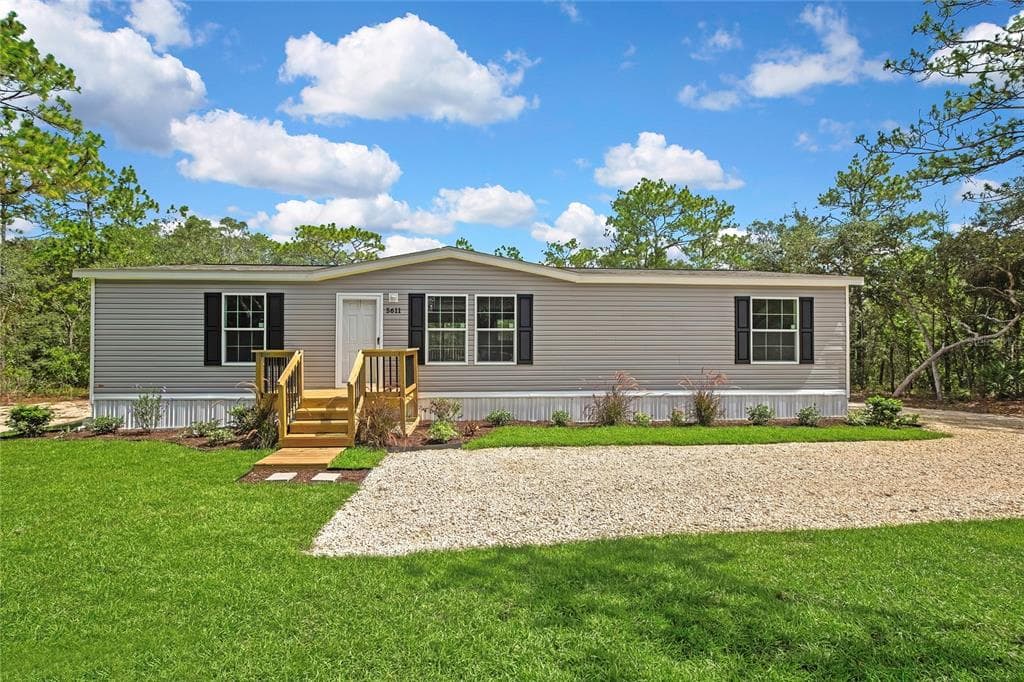 5611 W ROCHELLE STREET, HOMOSASSA, FL 34446