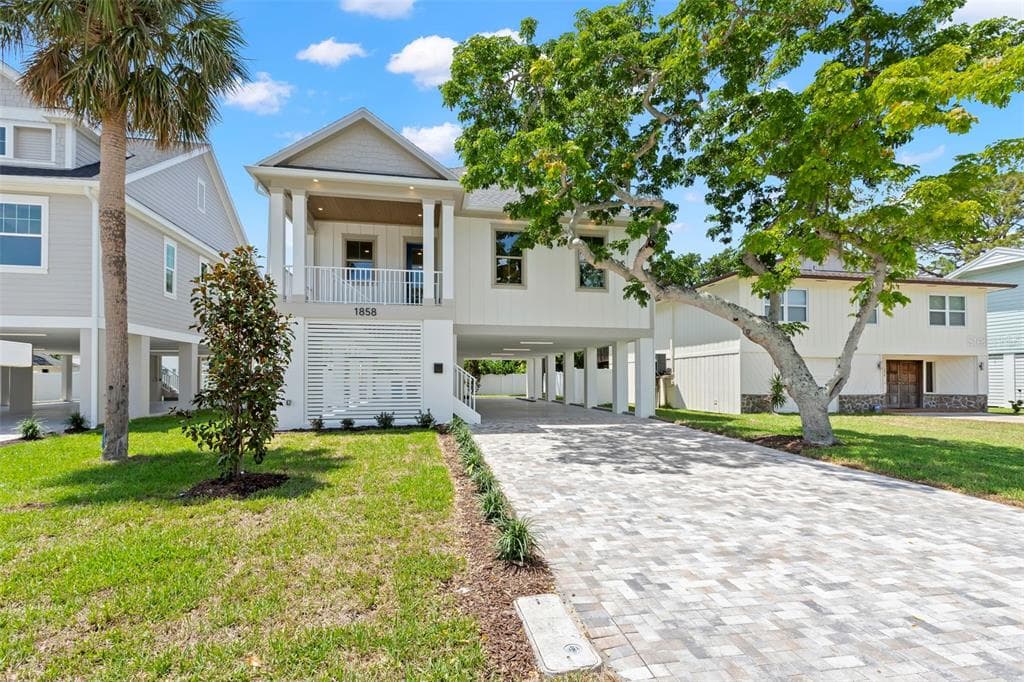 1858 MISSISSIPPI AVENUE NE, ST PETERSBURG, FL 33703 — zdjęcie 2