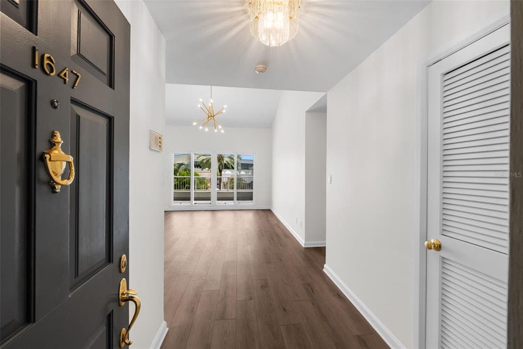 1647 W SNOW CIRCLE # 204, TAMPA, FL 33606 — zdjęcie 2