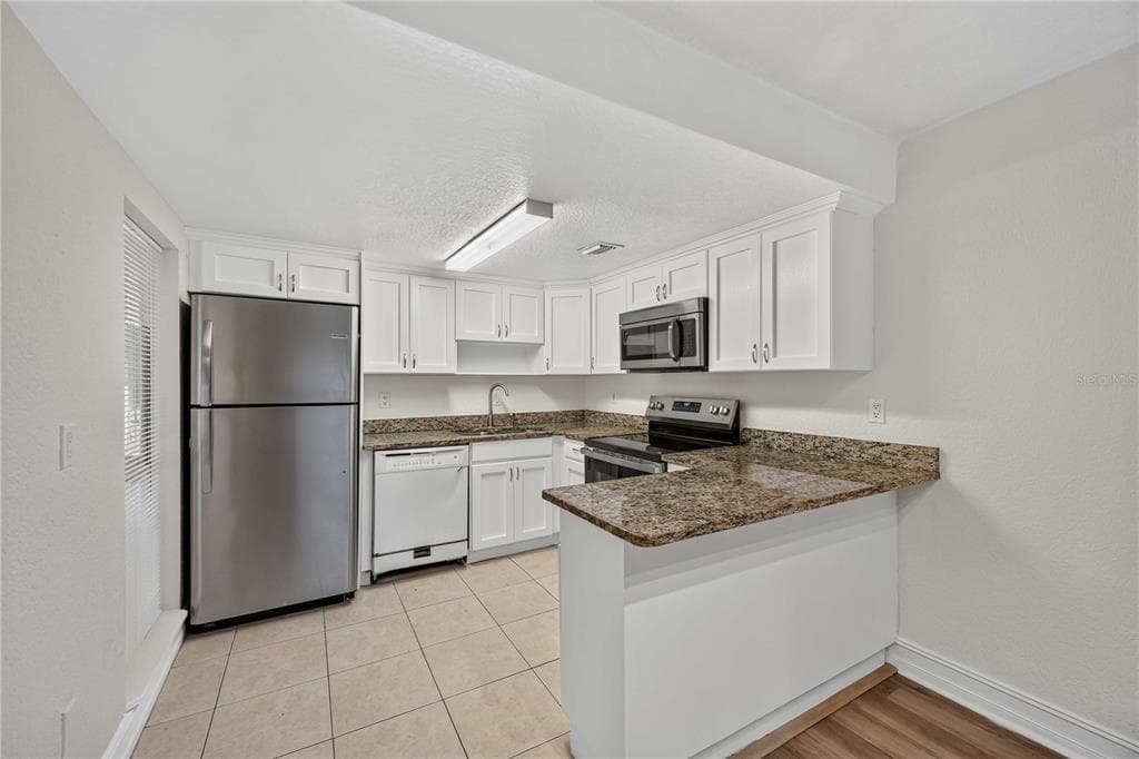 3457 CLARK ROAD # 255, SARASOTA, FL 34231 — zdjęcie 4