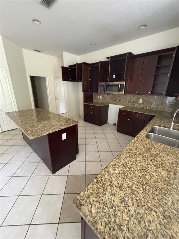 5141 SILVER CHARM TERRACE, ZEPHYRHILLS, FL 33544 — zdjęcie 4