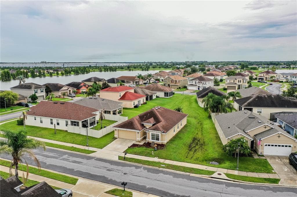 6015 CHAMPLAIN PASS, LAKELAND, FL 33805 — zdjęcie 2