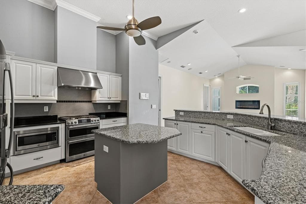4364 CORSO VENETIA BOULEVARD, VENICE, FL 34293 — zdjęcie 3