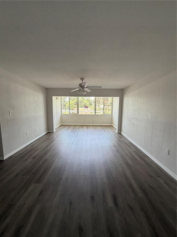 21287 GERTRUDE AVENUE # 215, PORT CHARLOTTE, FL 33952 — zdjęcie 4