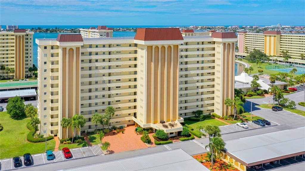 4575 COVE CIRCLE # 309, ST PETERSBURG, FL 33708