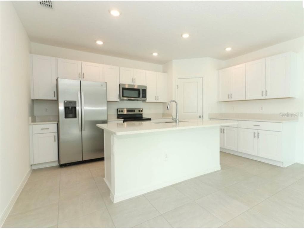 249 E ACORN RD, HAINES CITY, FL 33844 — zdjęcie 2