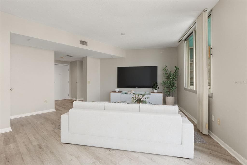 322 E CENTRAL BOULEVARD # 1910, ORLANDO, FL 32801 — zdjęcie 5