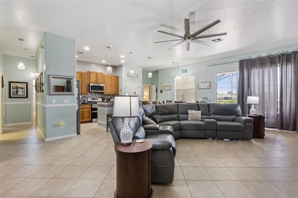 220 BAYOU BEND ROAD, GROVELAND, FL 34736 — zdjęcie 5