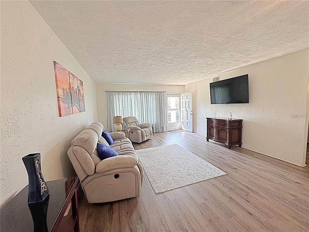 2001 WORLD PARKWAY BOULEVARD # 7, CLEARWATER, FL 33763 — zdjęcie 5