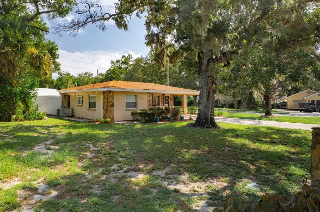 1901 E PARIS STREET, TAMPA, FL 33610 — zdjęcie 5